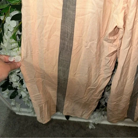 Elegant Cream Jumpsuit - Picture 3 of 5